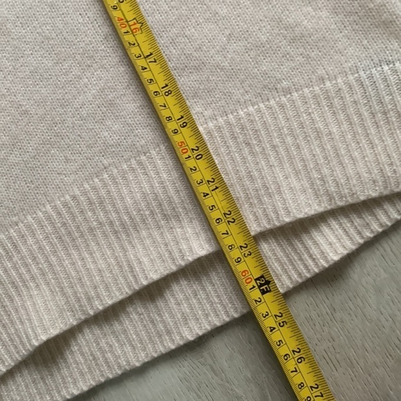 SKULL CASHMERE Cashmere Valeria Turtleneck Sweater xs - Picture 5 of 10